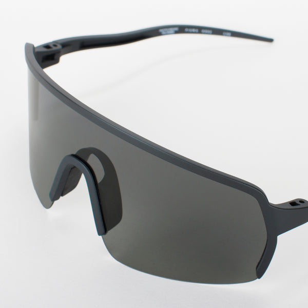 Out of Piuma The One Sunglasses H2